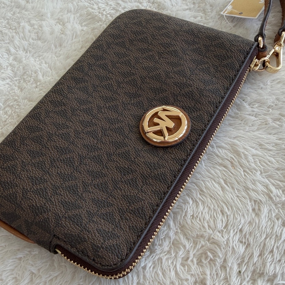 Michael Kors Dark Brown Wristlet with Gold Logo - Picture 4 of 11